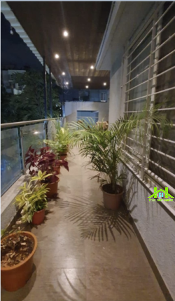 3.5bhk - 1800sq.ft - baner - 2.25cr - ytk